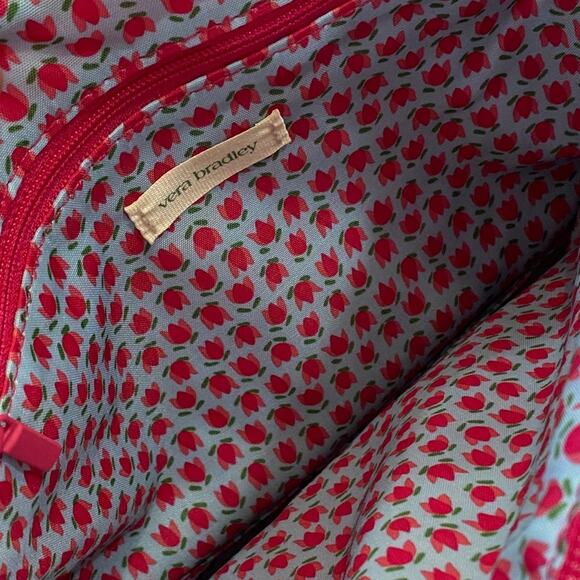 VERA BRADLEY Large Hipster Ultralight Peacock Pink Quilted Crossbody Bag NEW - Picture 6 of 11